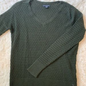 COPY - American Eagle army green sweater